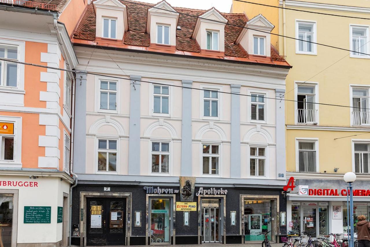 Pharmacy-Loft Apartment Грац Екстериор снимка